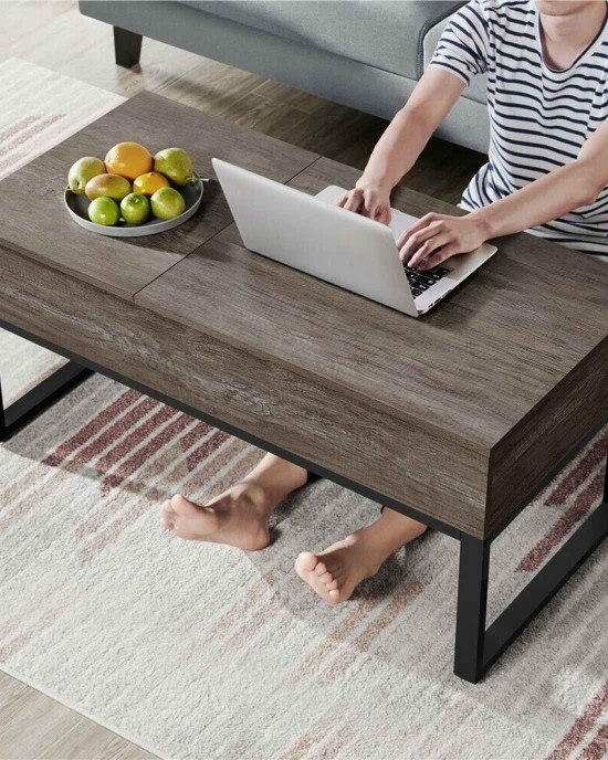 Coffee Table With Lift Top & Storage