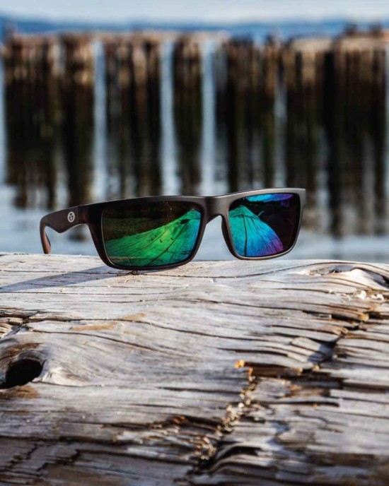 Flying Fisherman 7879BSB Streamer Polarized Sunglasses